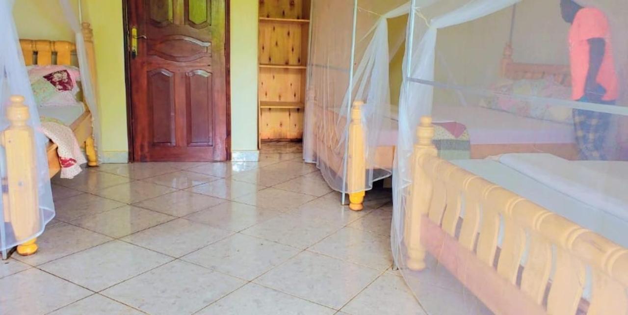 La Feve Beach Bed And Breakfast Hotel Entebbe Luaran gambar