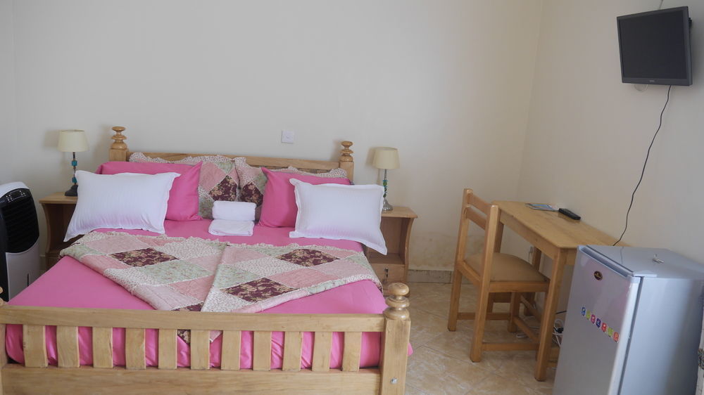 La Feve Beach Bed And Breakfast Hotel Entebbe Luaran gambar